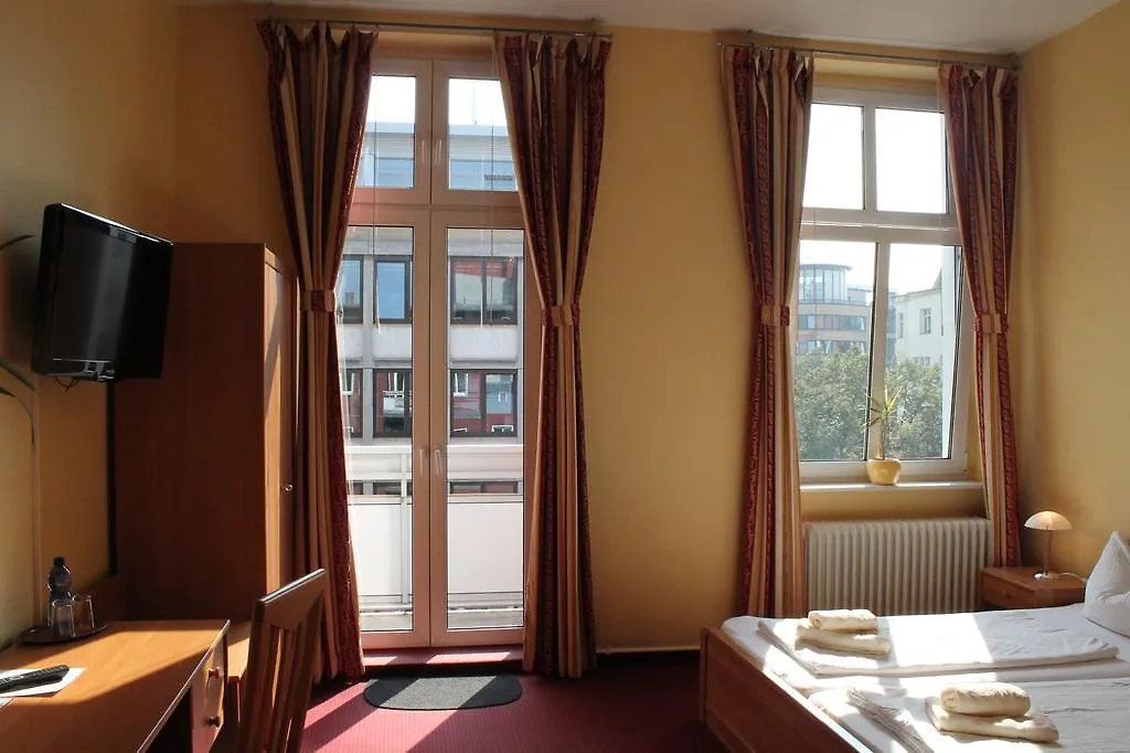 Hotel Pension Fischer Am Kudamm Berlin Germany