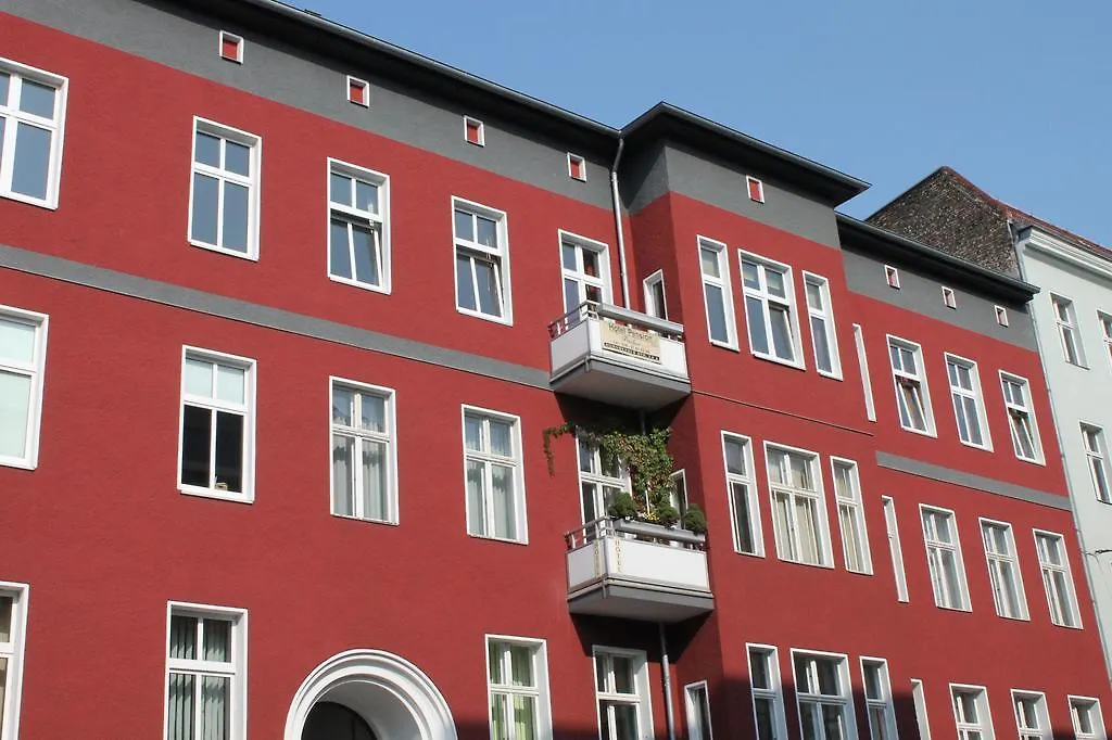 Hotel Pension Fischer Am Kudamm location