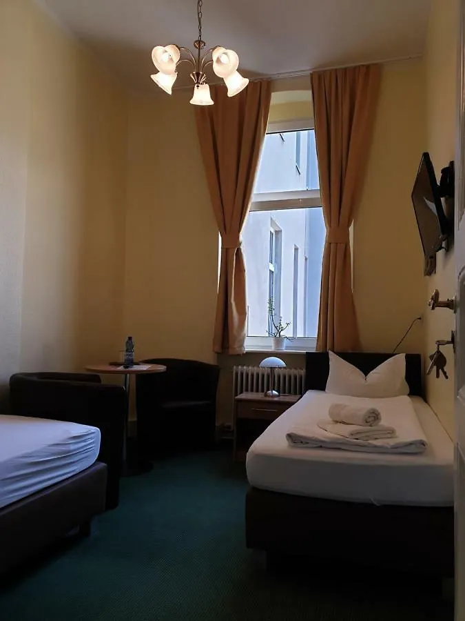 Hotel Pension Fischer Am Kudamm Berlin Germany